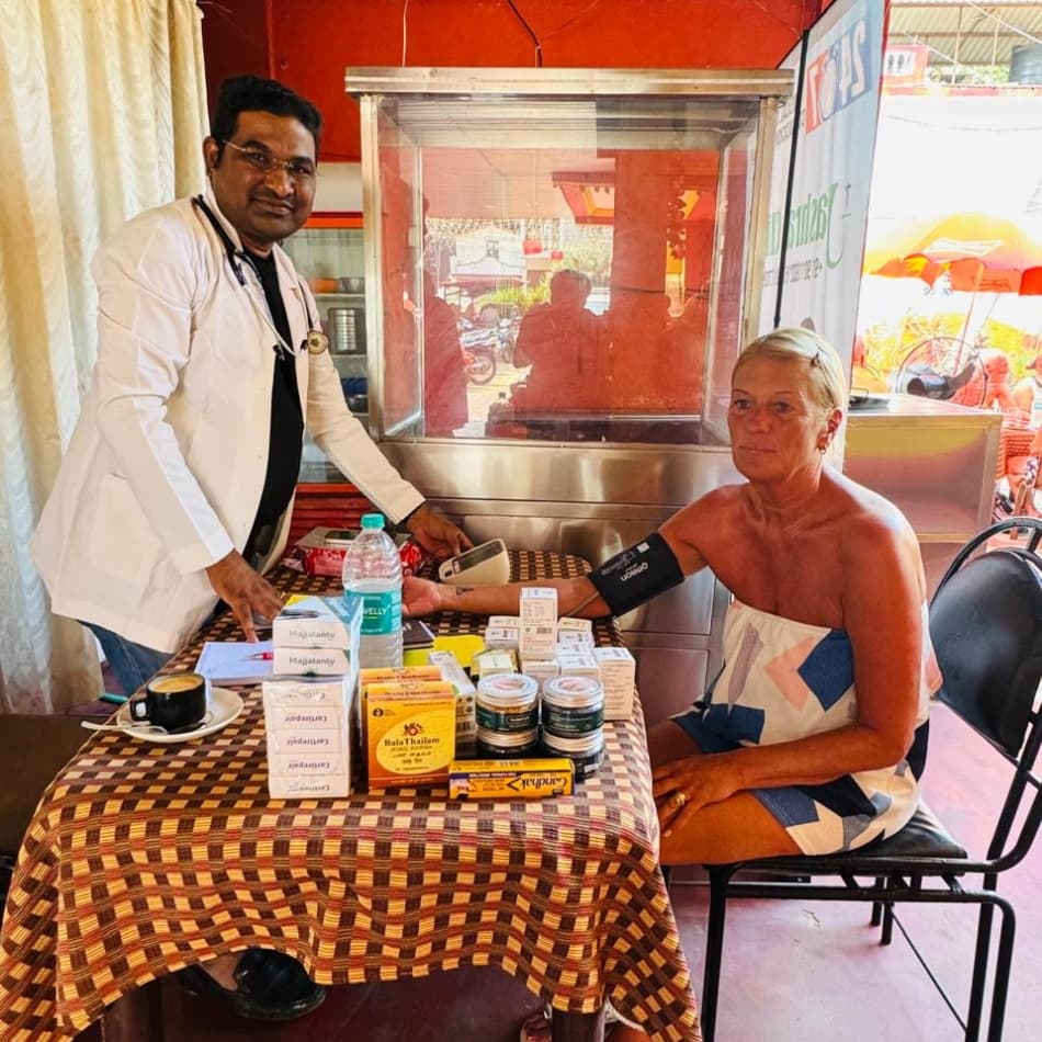 Yashraj Clinic — Herbal Garden