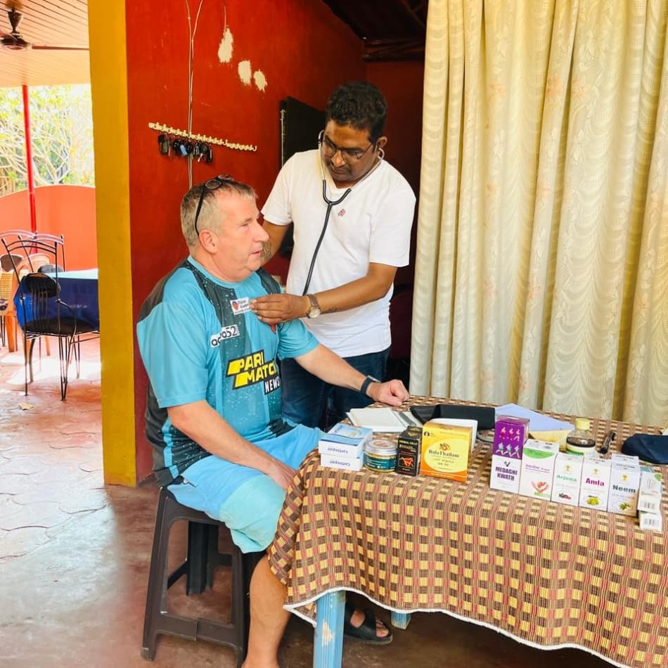 Yashraj Clinic — Treatment Lobby